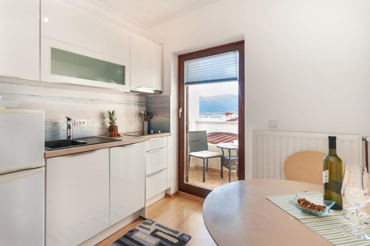 Appartement Lori à Baška Extérieur photo